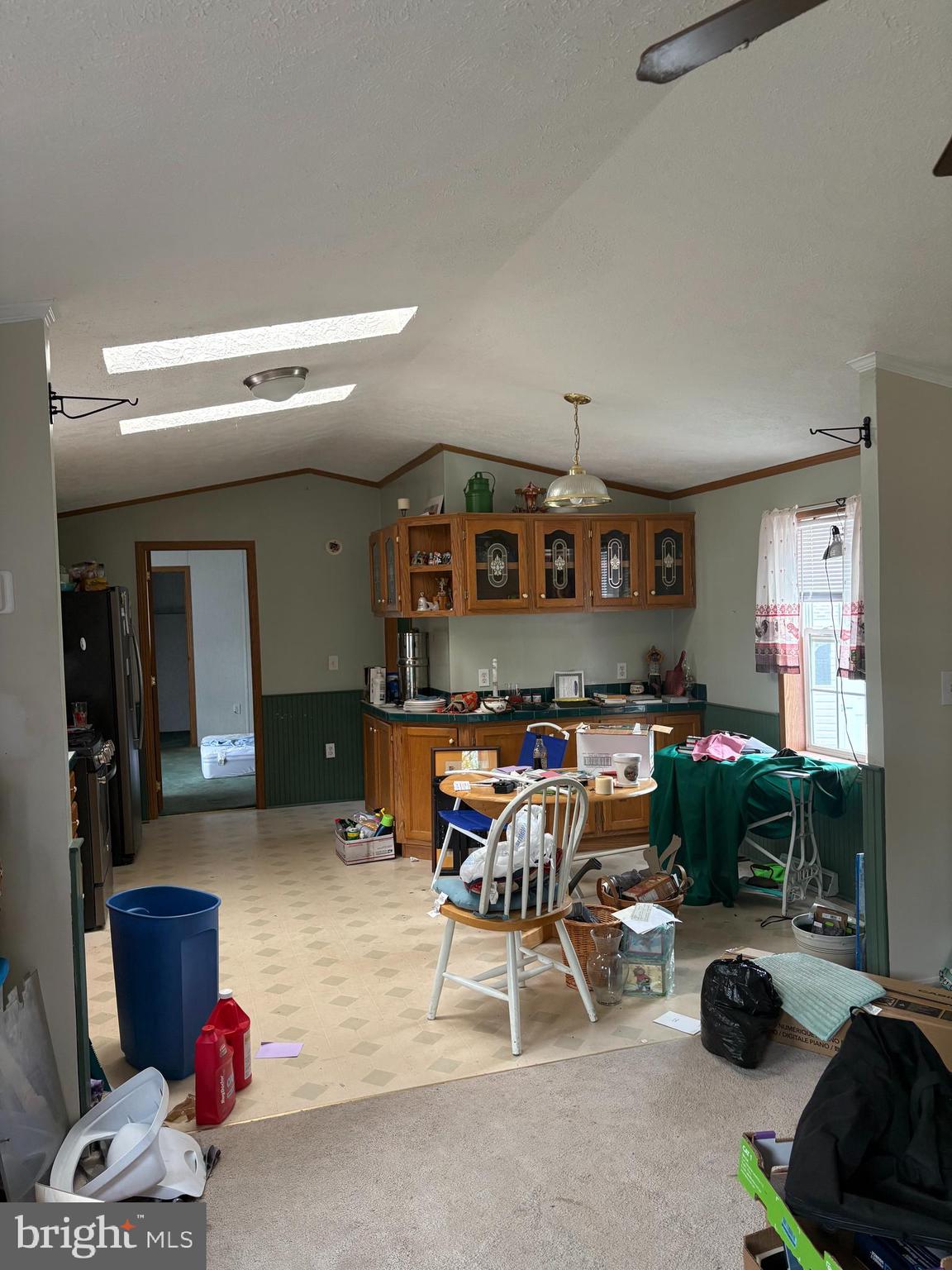 24 SHAGGY OAK DRIVE