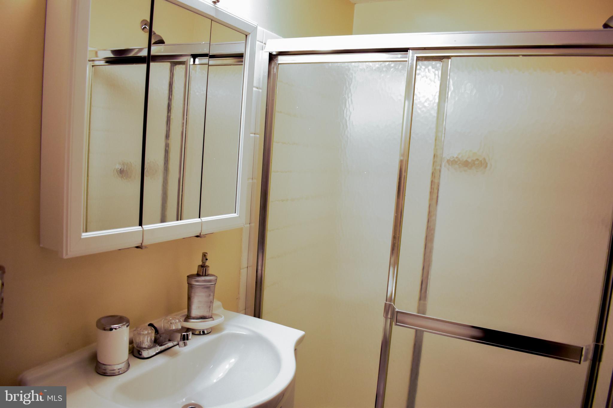 FORESTVILLE PARK - Residential