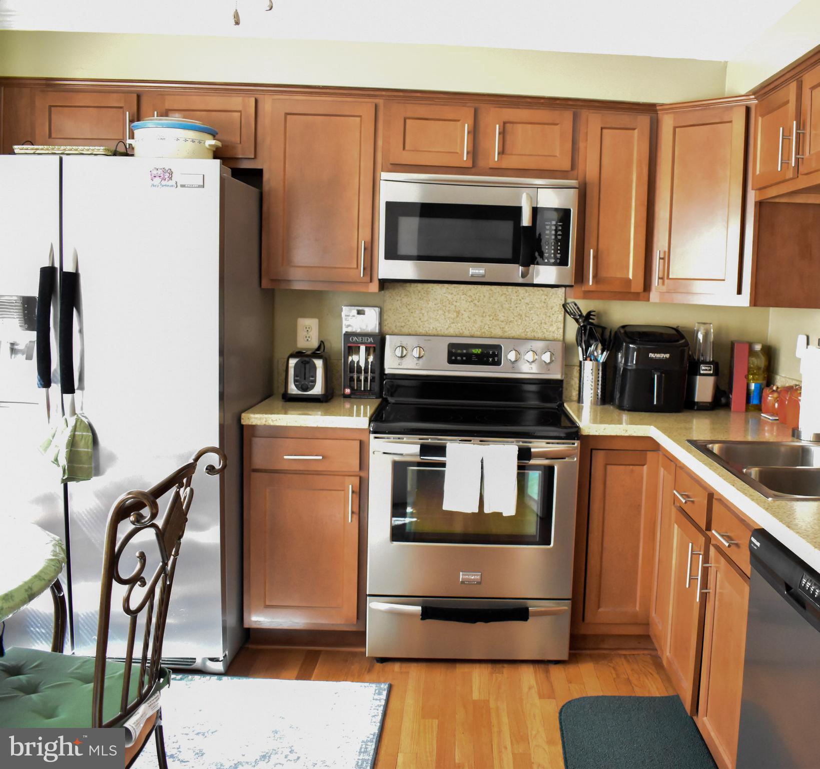 FORESTVILLE PARK - Residential