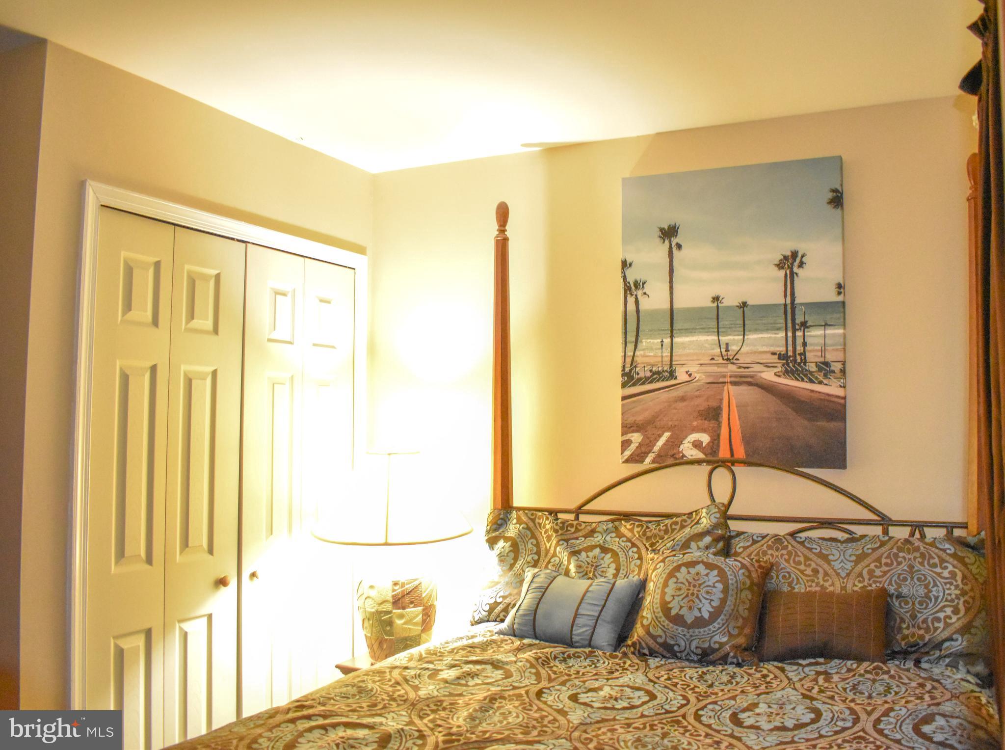 FORESTVILLE PARK - Residential