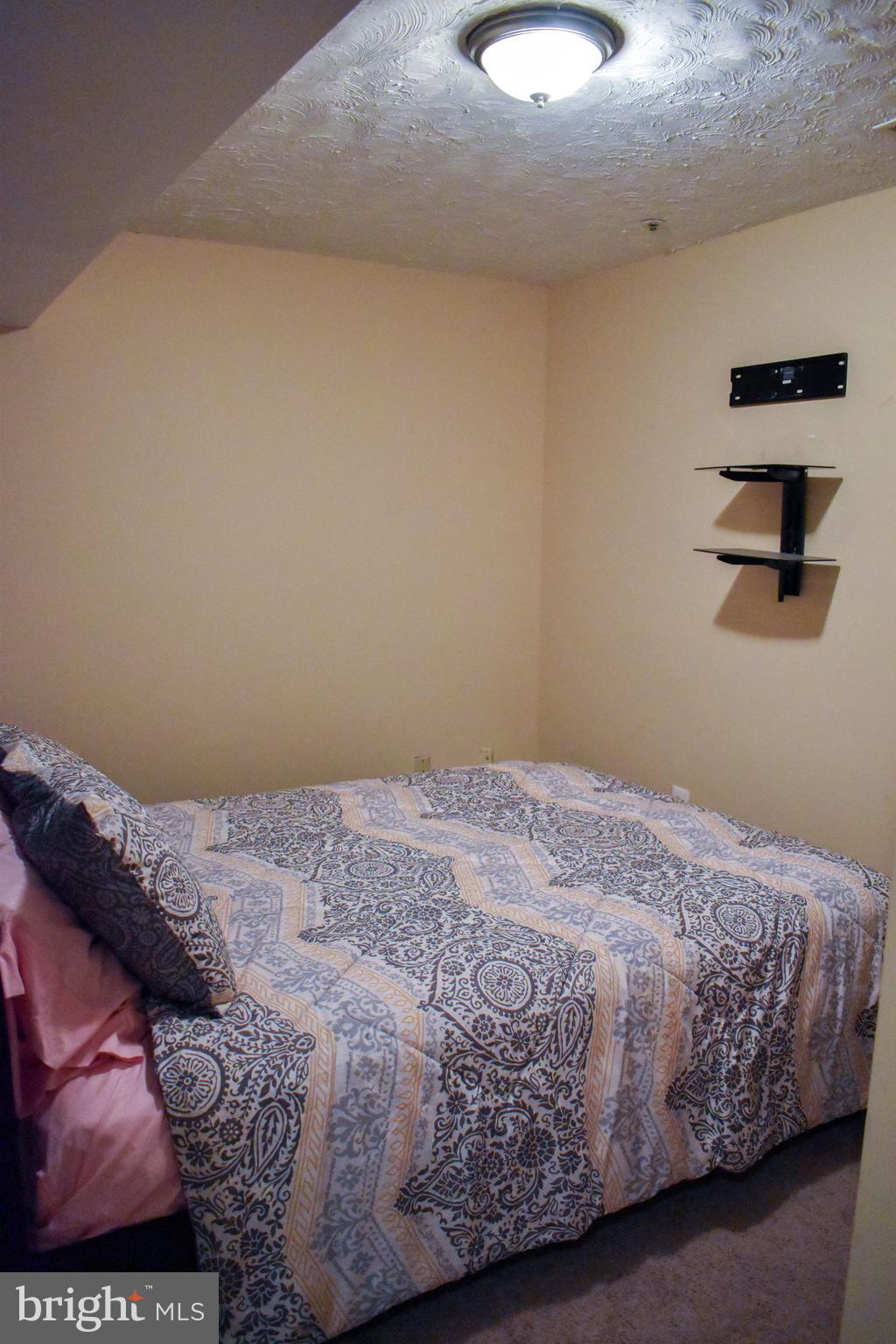 FORESTVILLE PARK - Residential