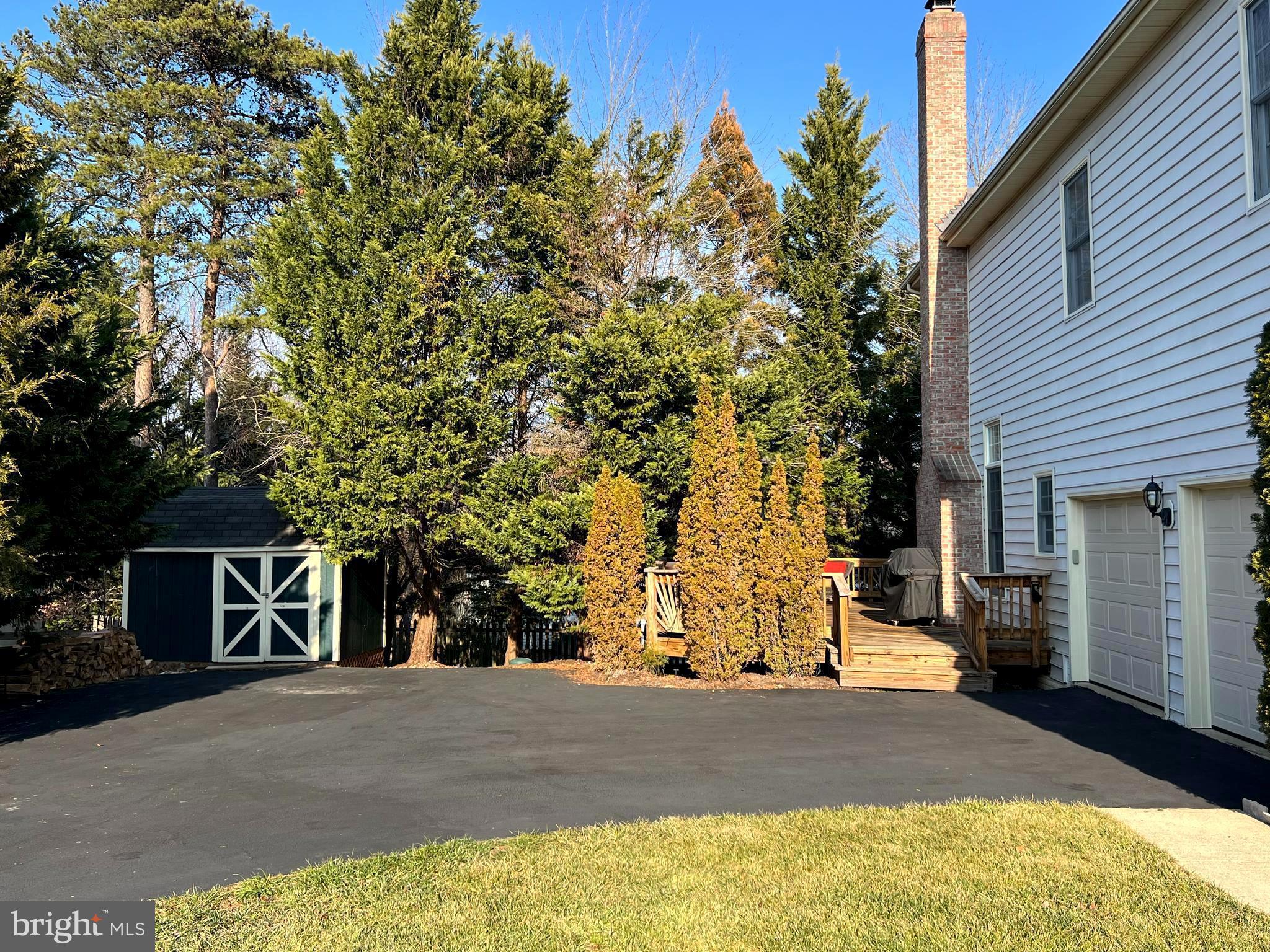 10809 BELMONT BOULEVARD