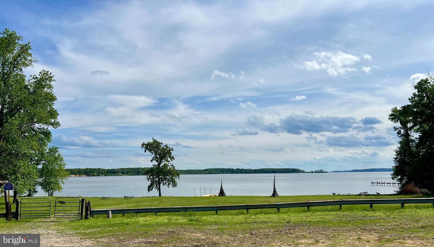 BELMONT PARK ESTATES - Residential