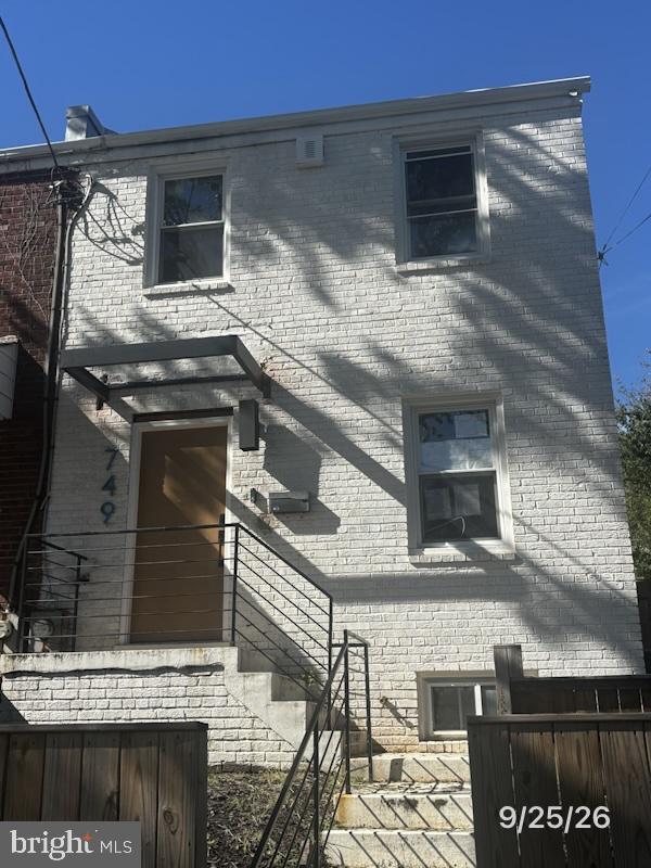 749 ADRIAN STREET SE