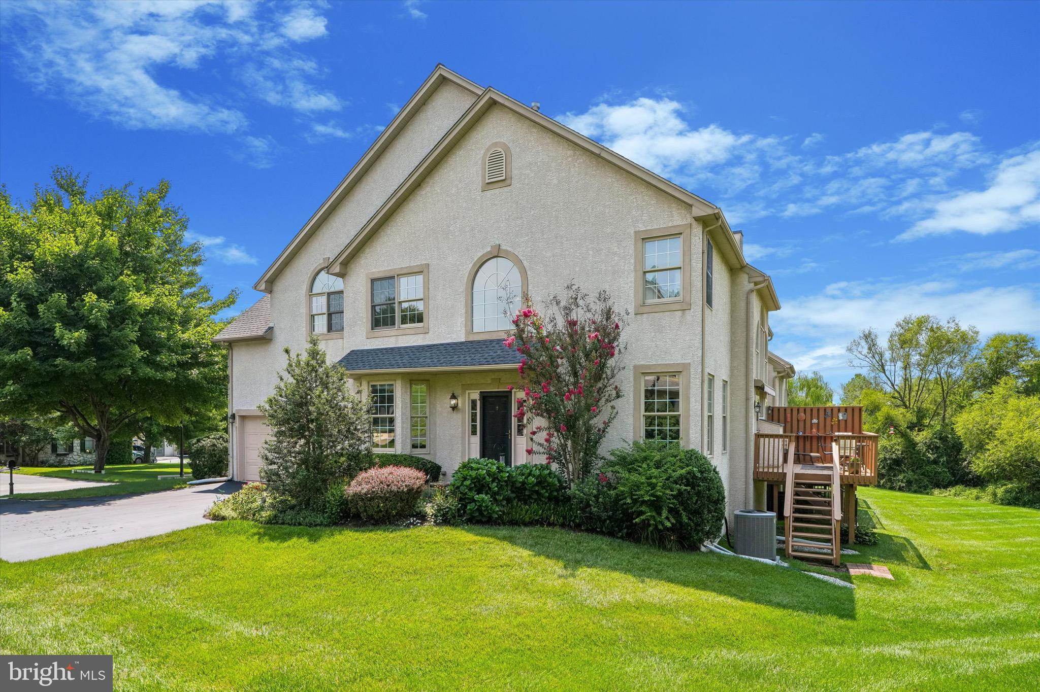 54 GRANVILLE WAY