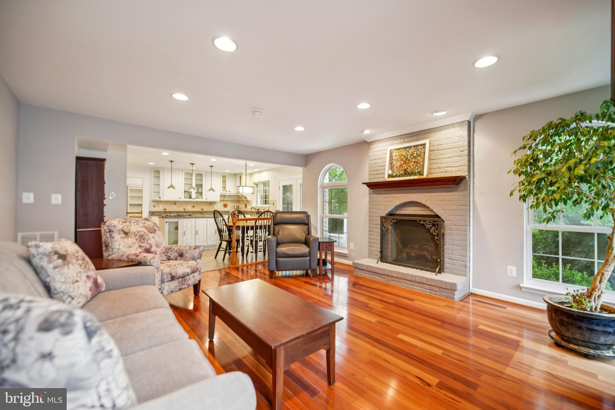 GREAT OAK - Residential