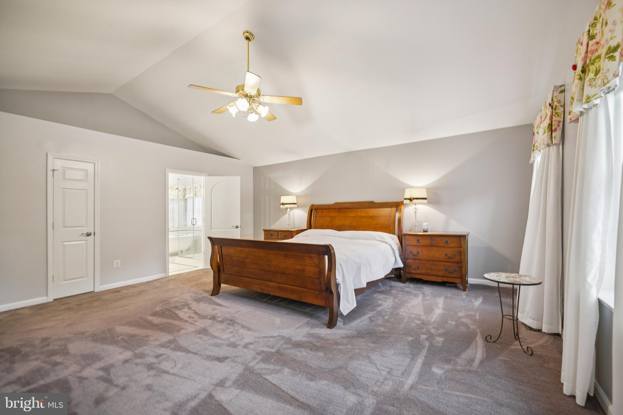 GREAT OAK - Residential