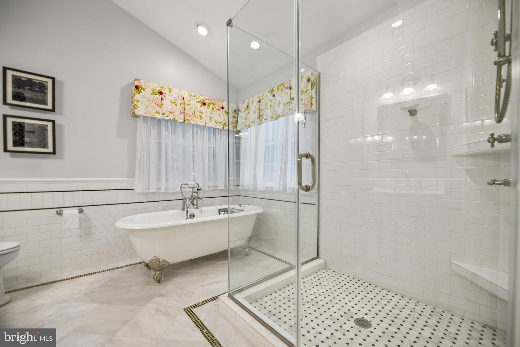 GREAT OAK - Residential