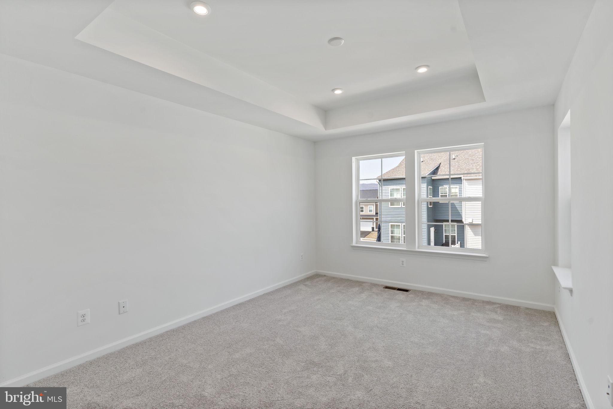 MARTINSBURG STATION - Residential