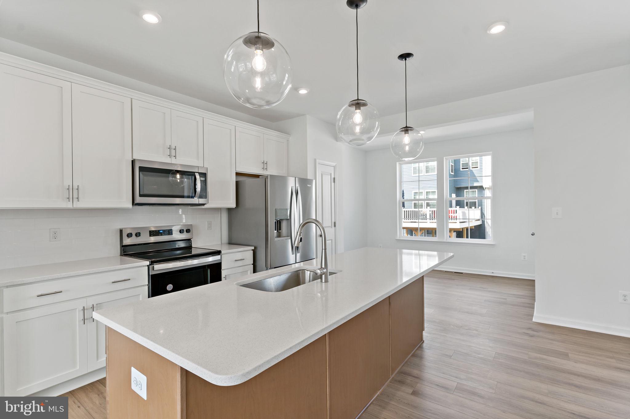 MARTINSBURG STATION - Residential