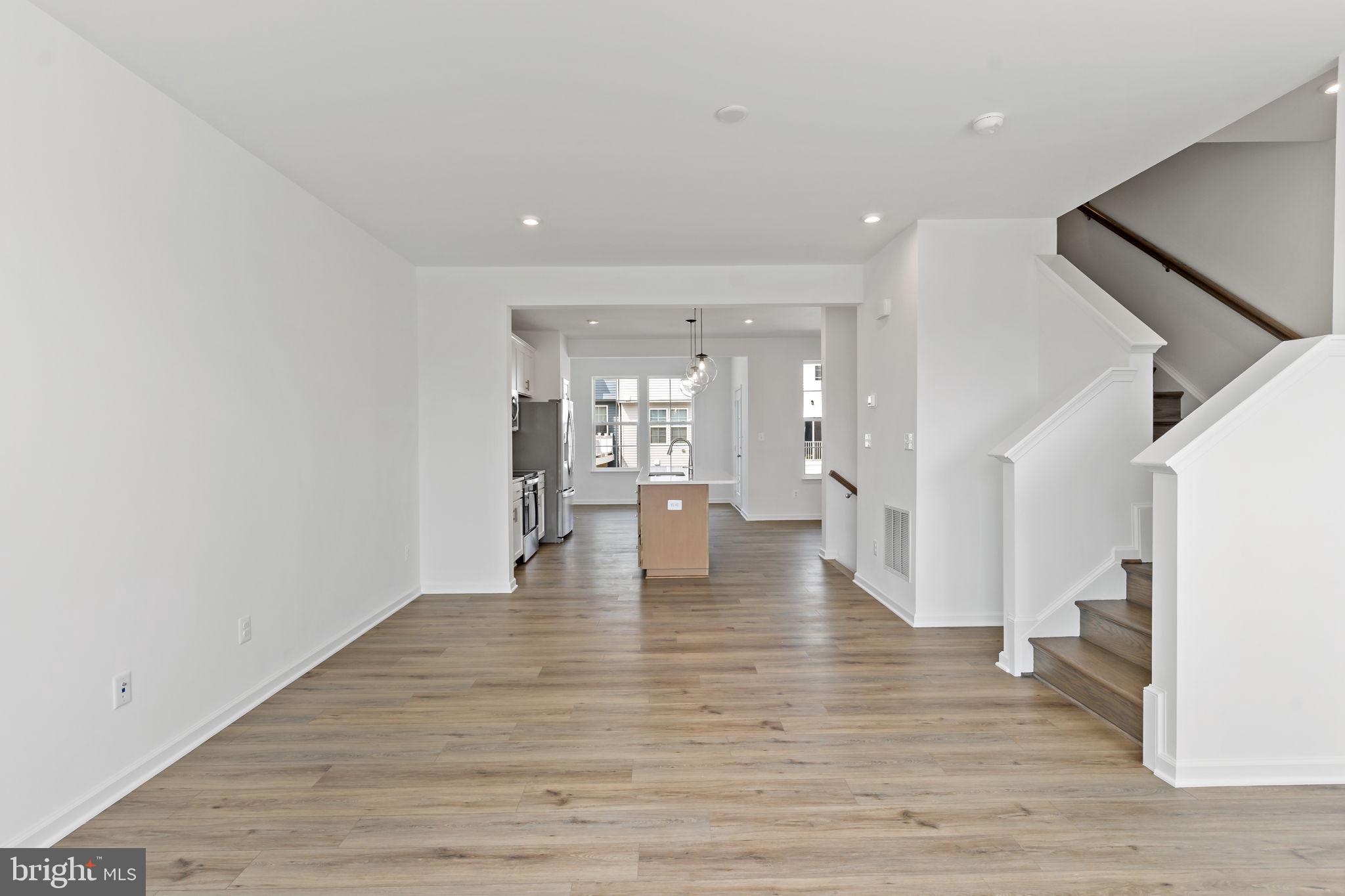 MARTINSBURG STATION - Residential