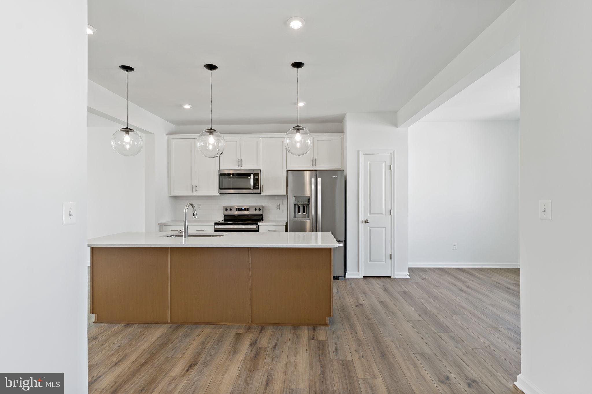 MARTINSBURG STATION - Residential