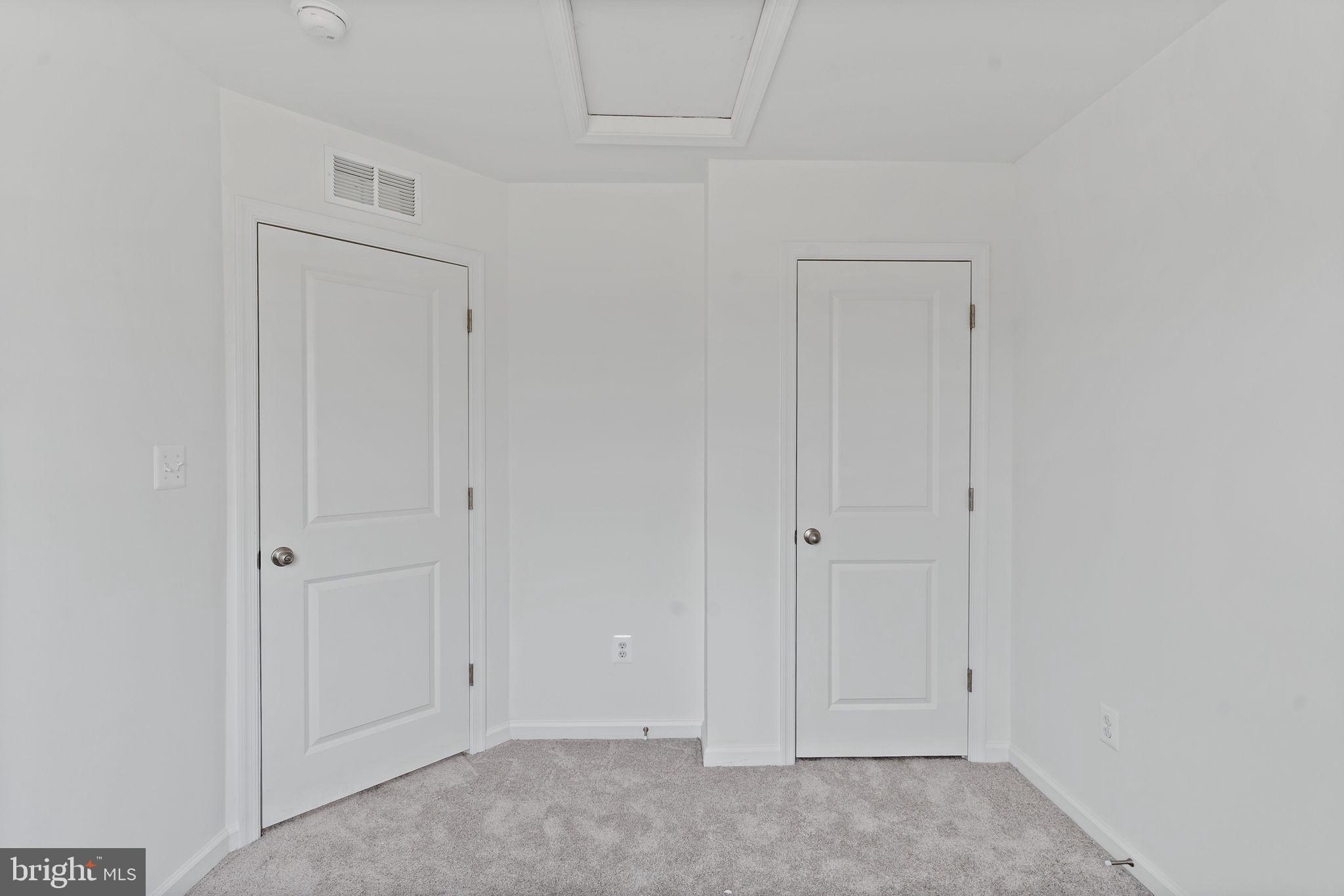 MARTINSBURG STATION - Residential