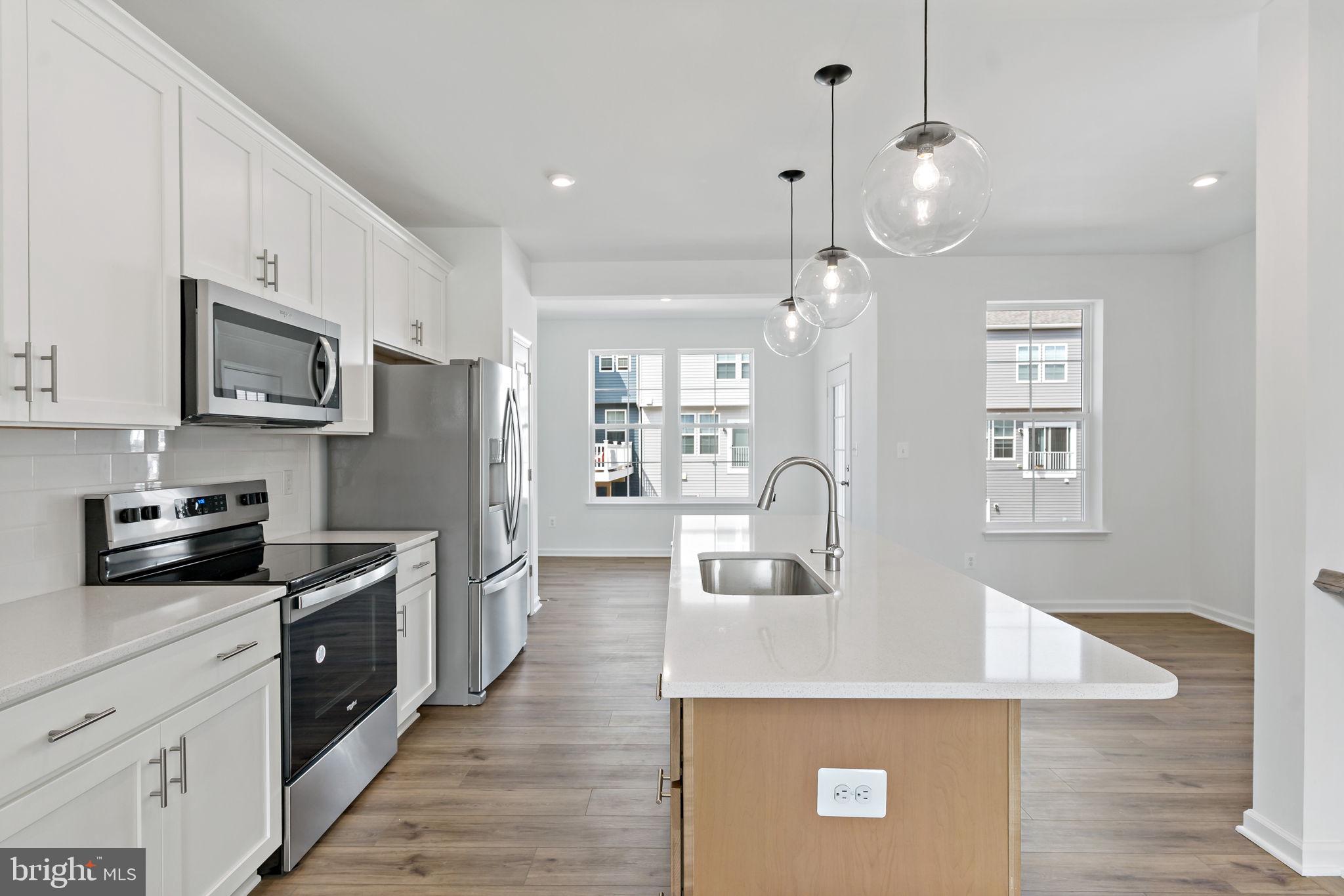 MARTINSBURG STATION - Residential