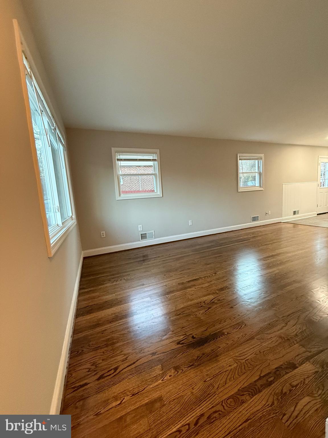 ANNALANE TERRACE - Residential Lease