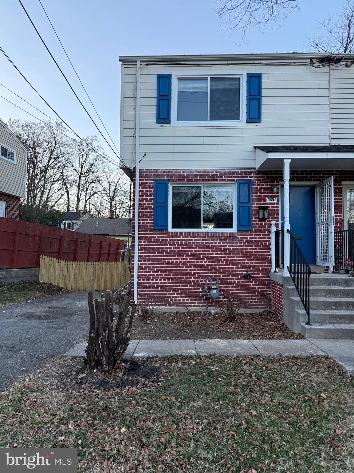 ANNALANE TERRACE - Residential Lease