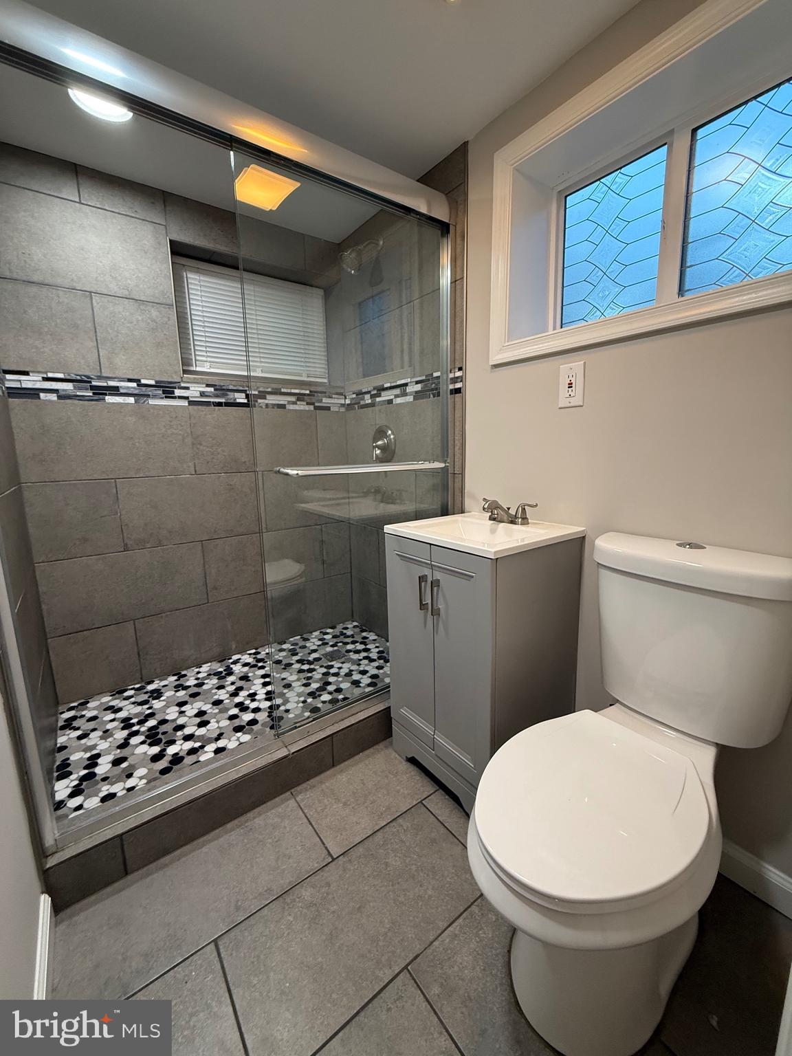 ANNALANE TERRACE - Residential Lease