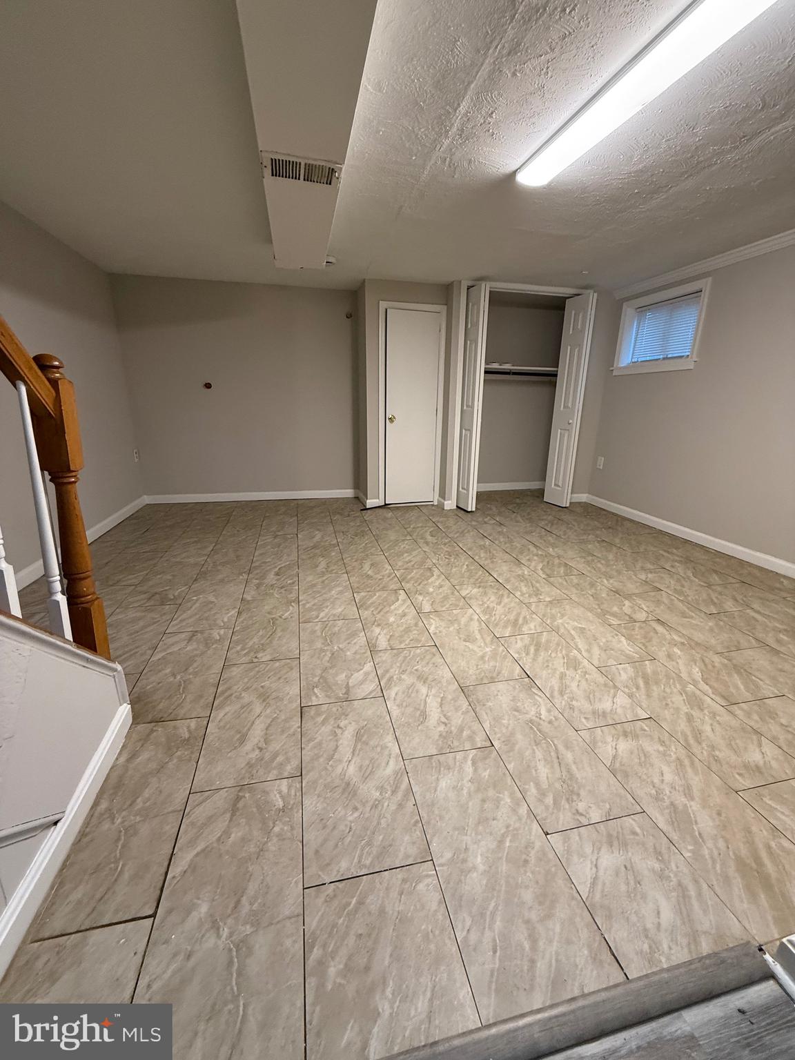 ANNALANE TERRACE - Residential Lease