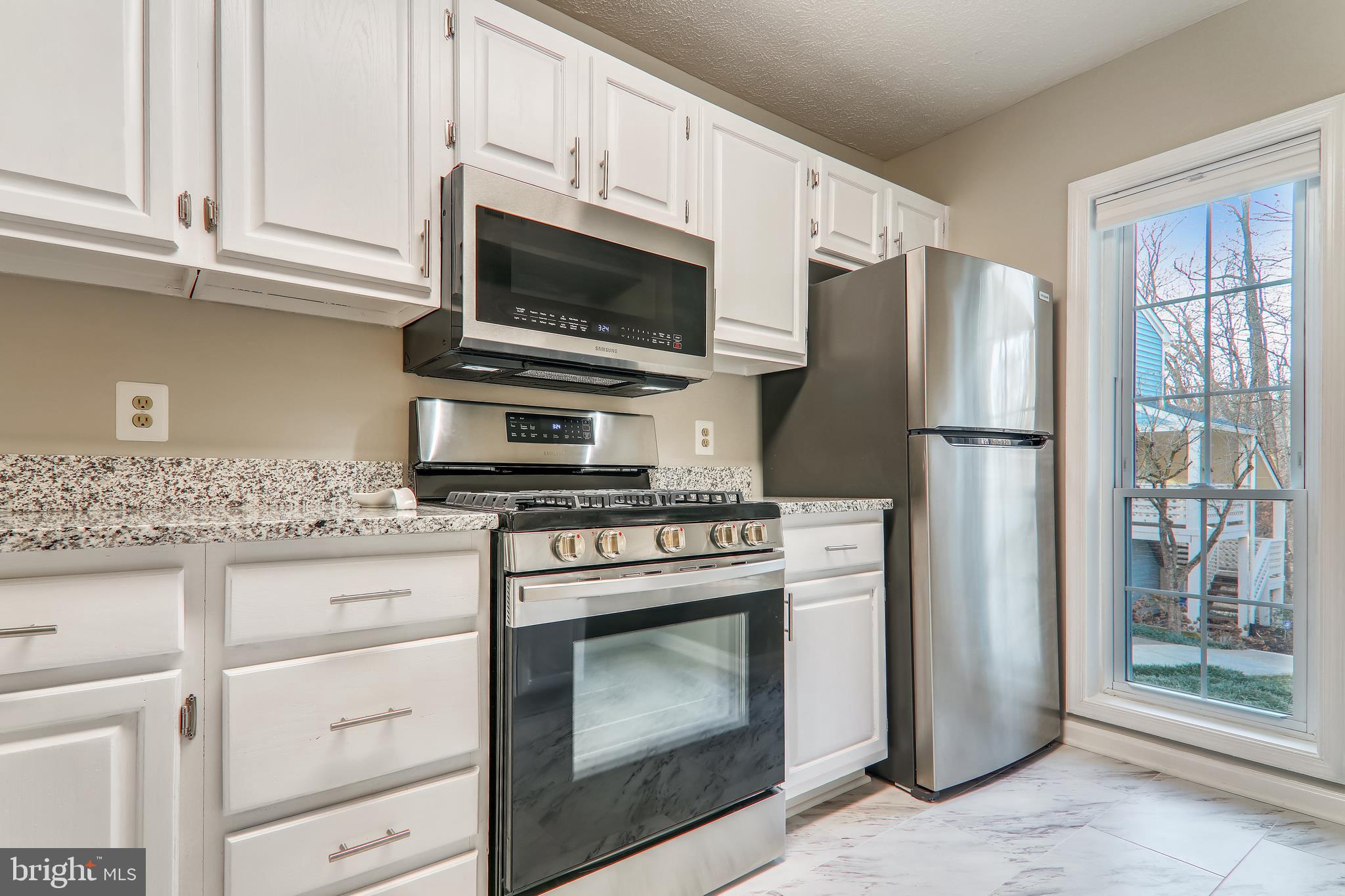 WILLOW POINT - Residential