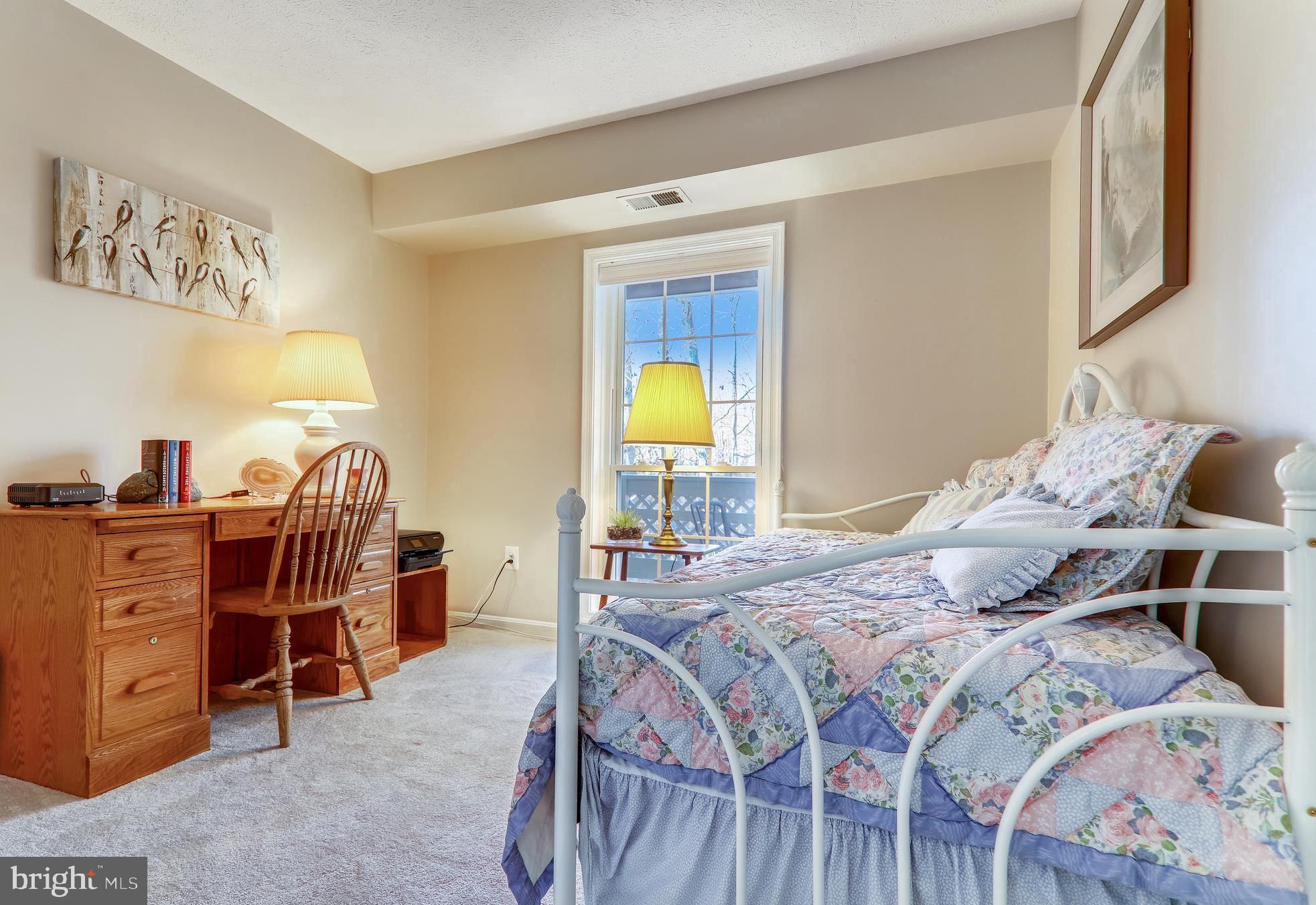 WILLOW POINT - Residential