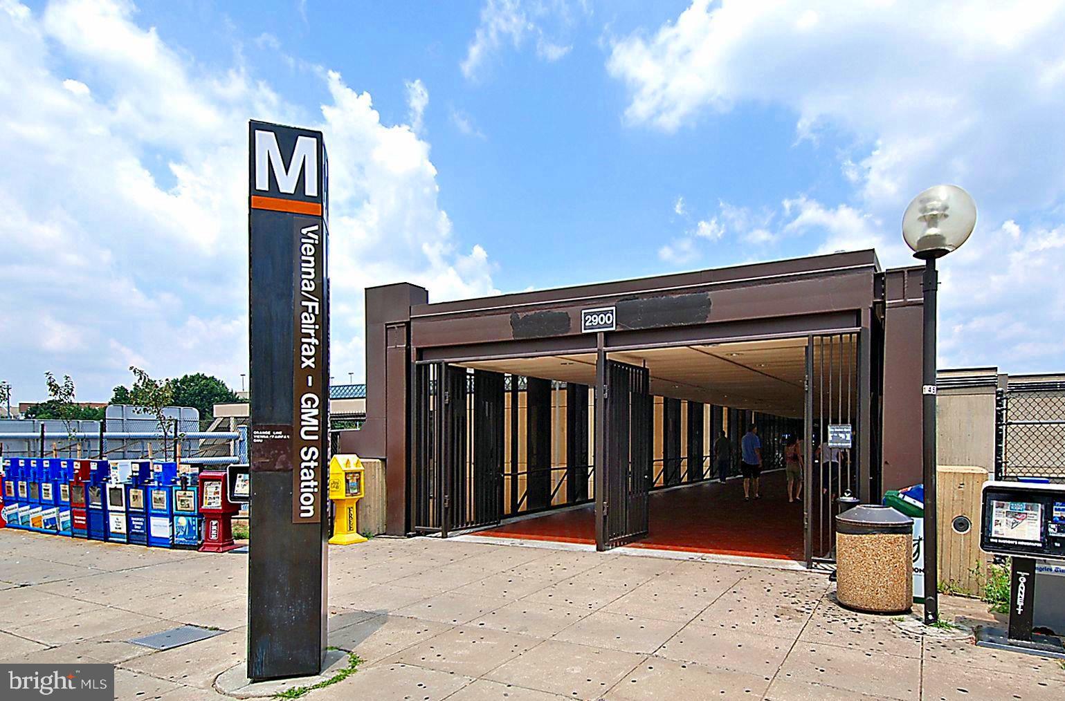 WILLOW POINT - Residential