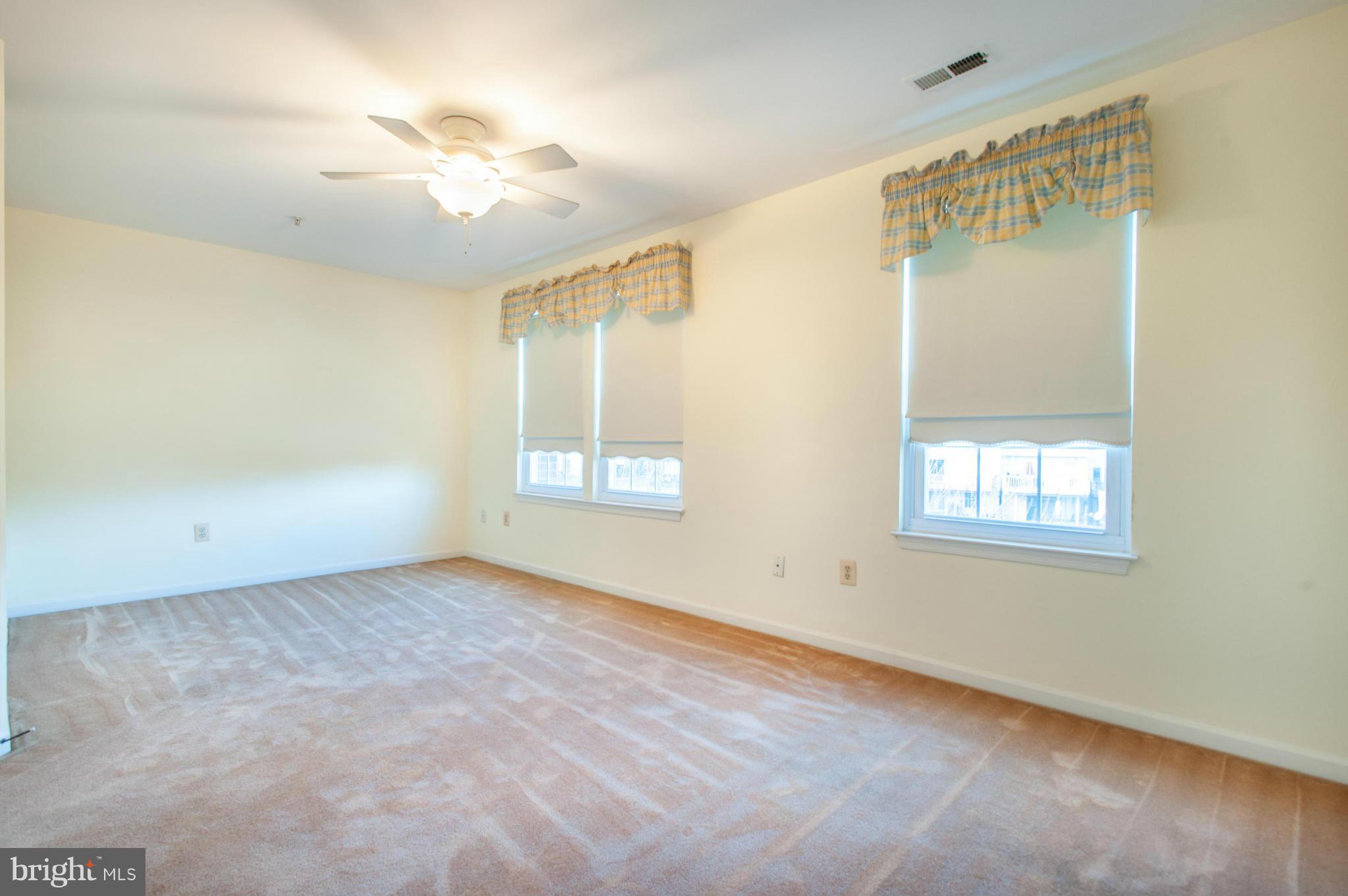 STONEY BEACH - Residential Lease