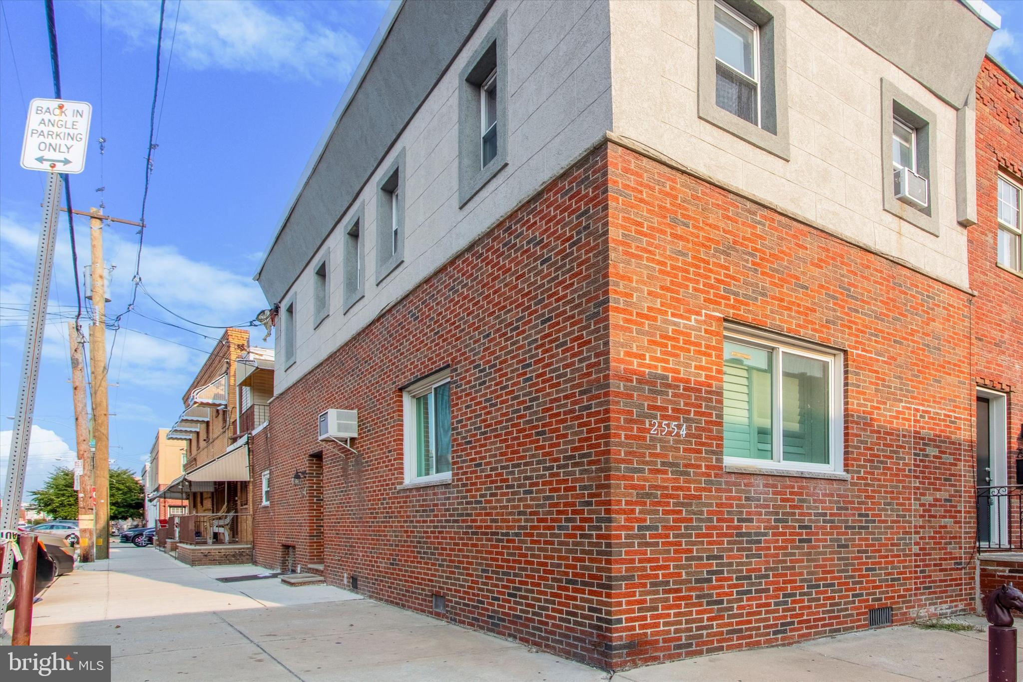 LOWER MOYAMENSING - Residential