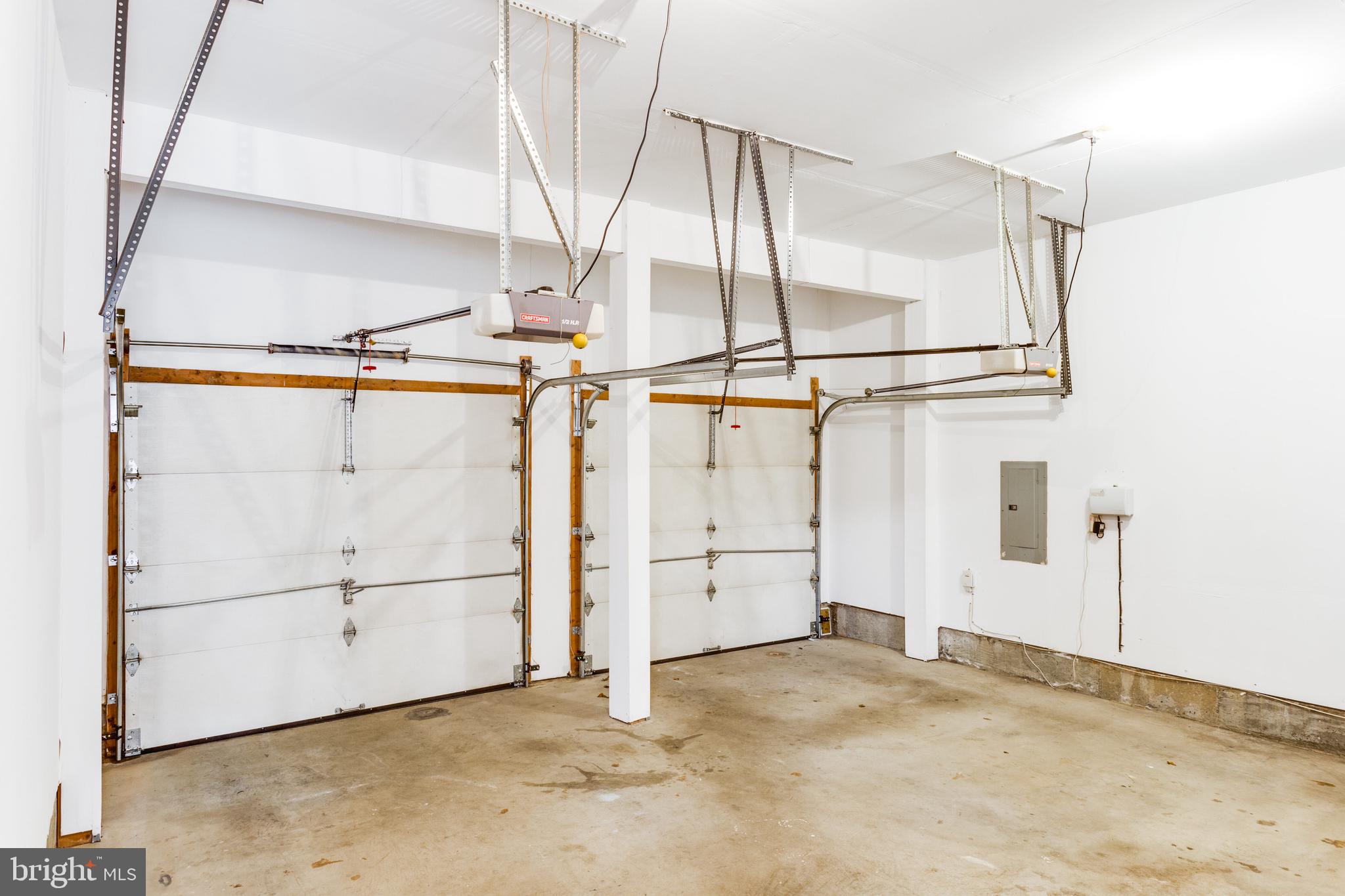 HIGHGROVE - Residential