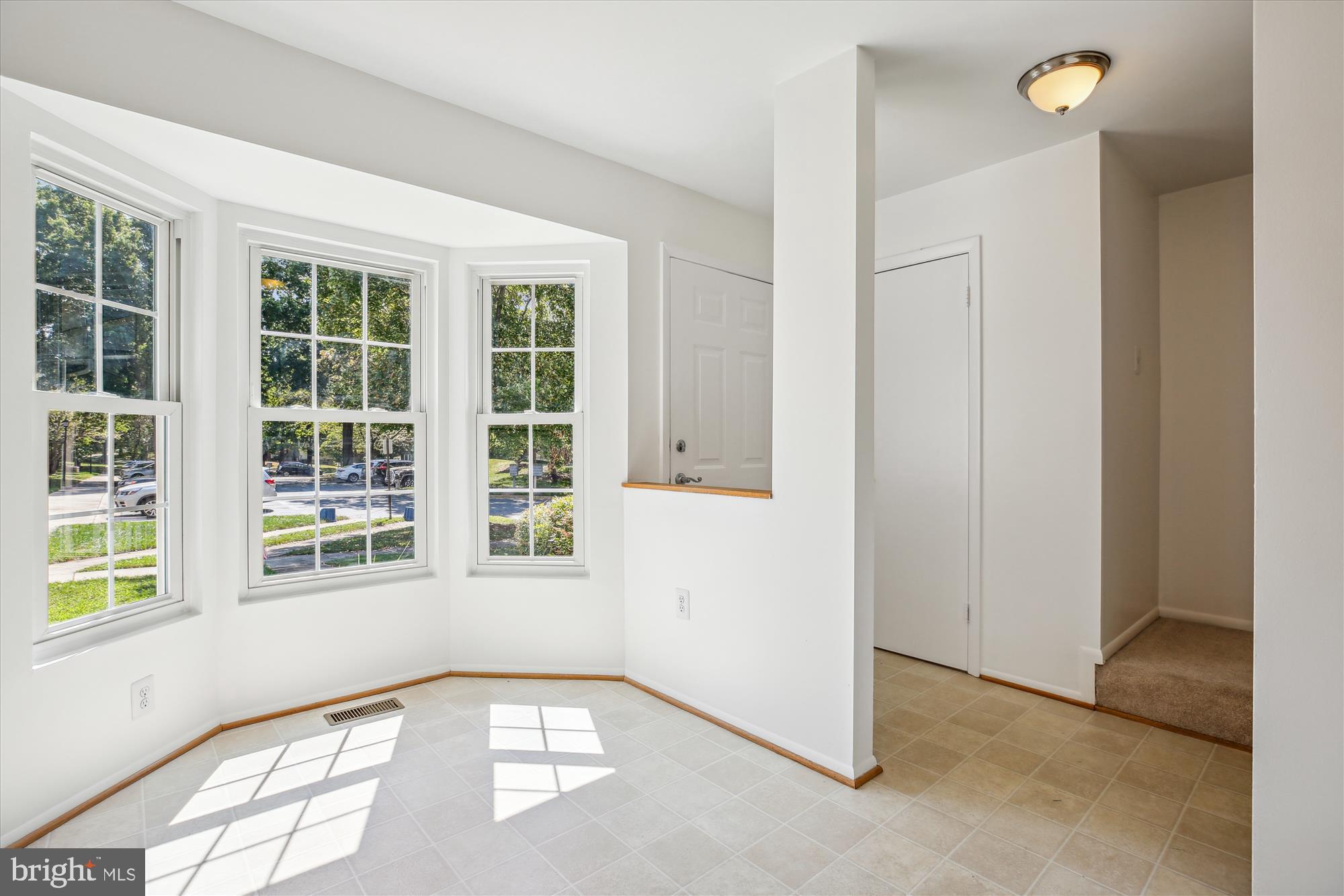 NORBECK MANOR - Residential