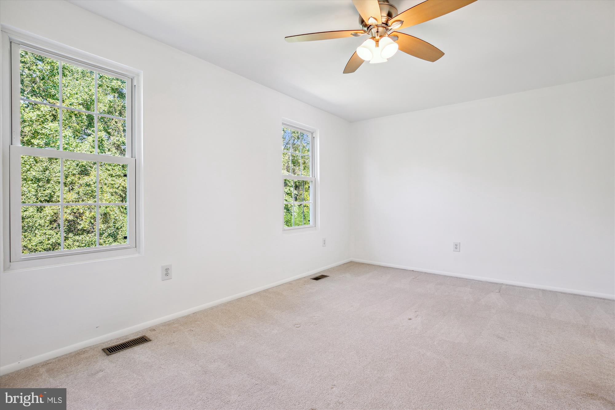 NORBECK MANOR - Residential