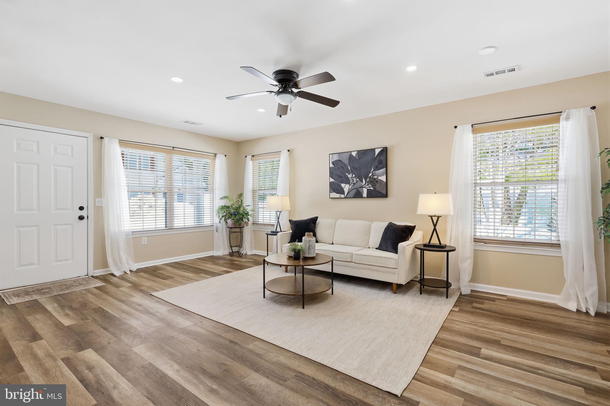 AVENROWE - Residential