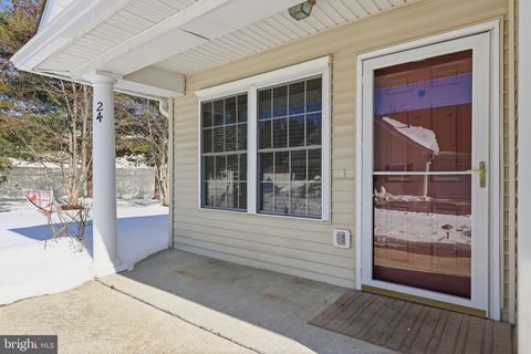 24 AVENROWE COURT FAIRLESS HILLS PA 19030