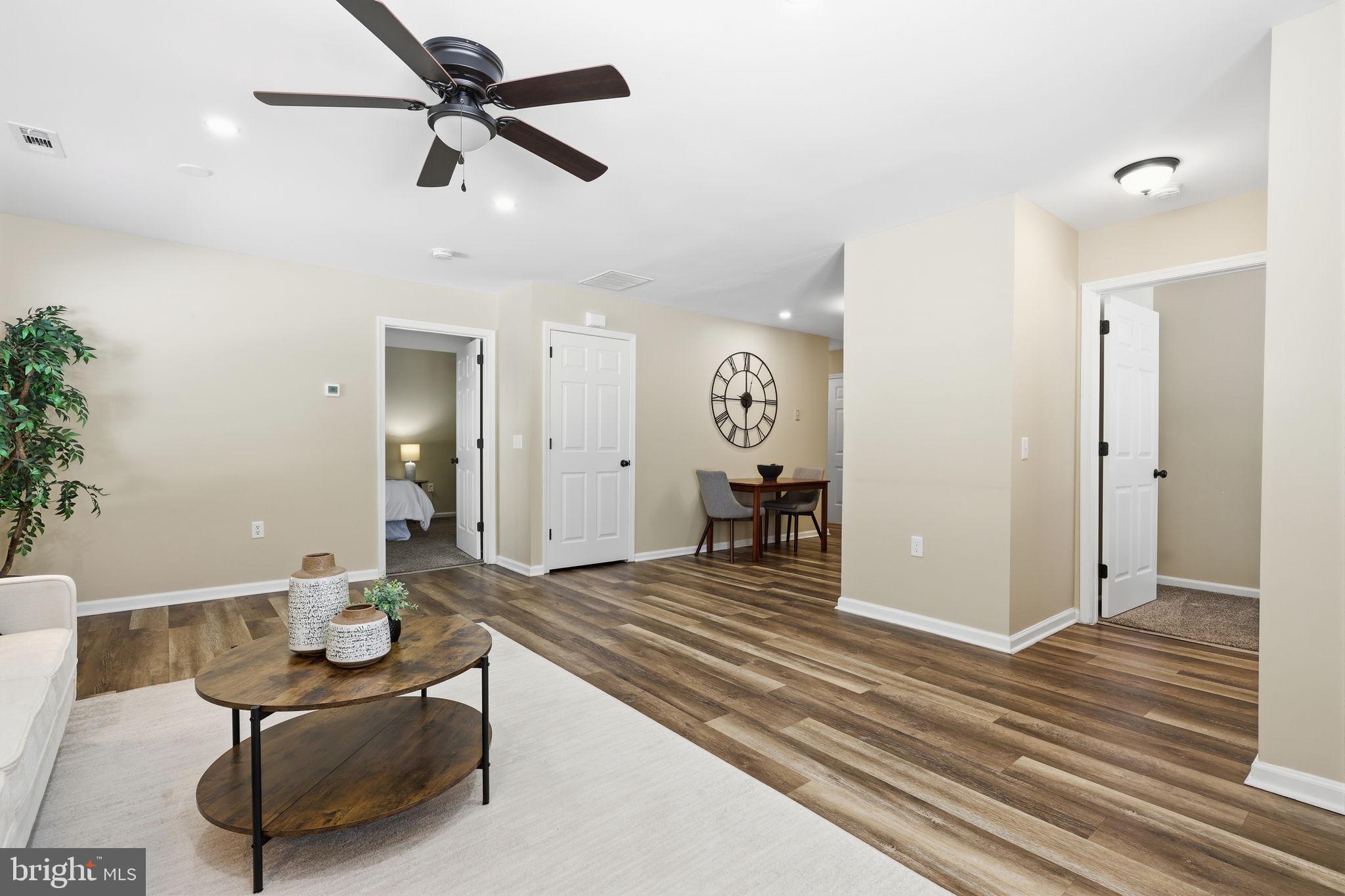 AVENROWE - Residential