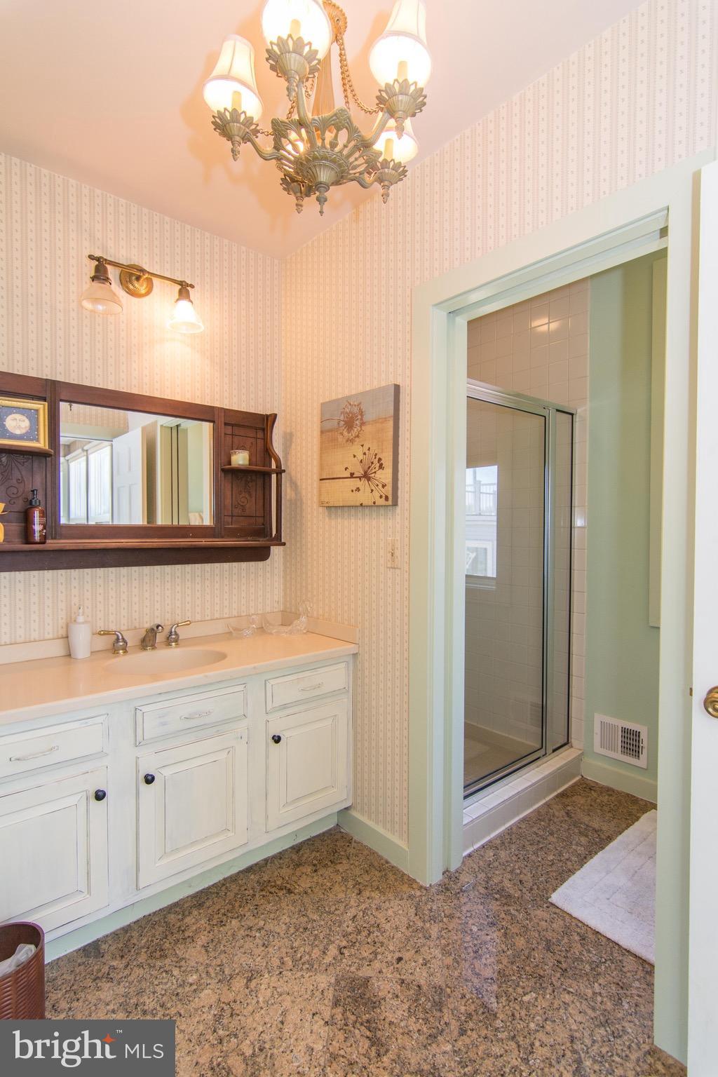 BAY RIDGE - Residential