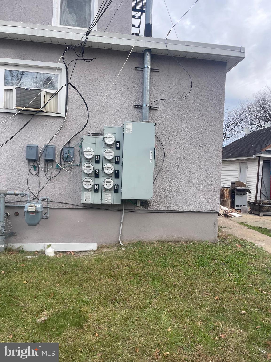 1301 GREENWOOD AVENUE