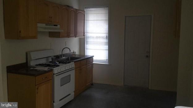 44 N 54TH STREET