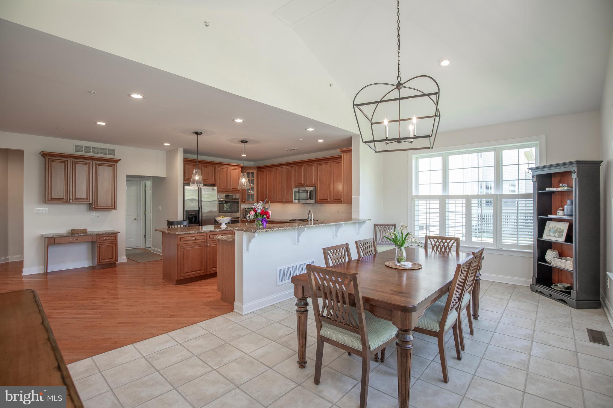 DEVONSHIRE ESTATES - Residential