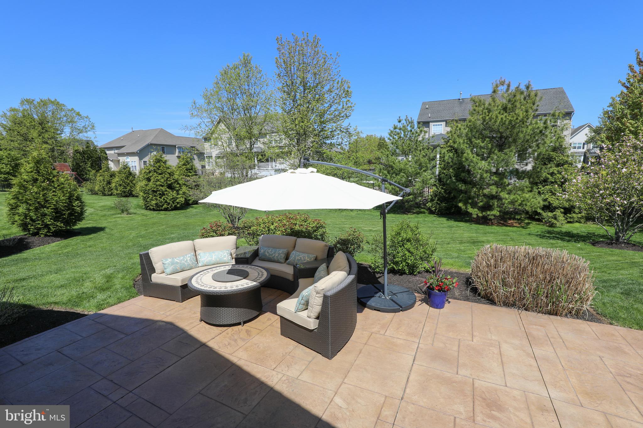 DEVONSHIRE ESTATES - Residential