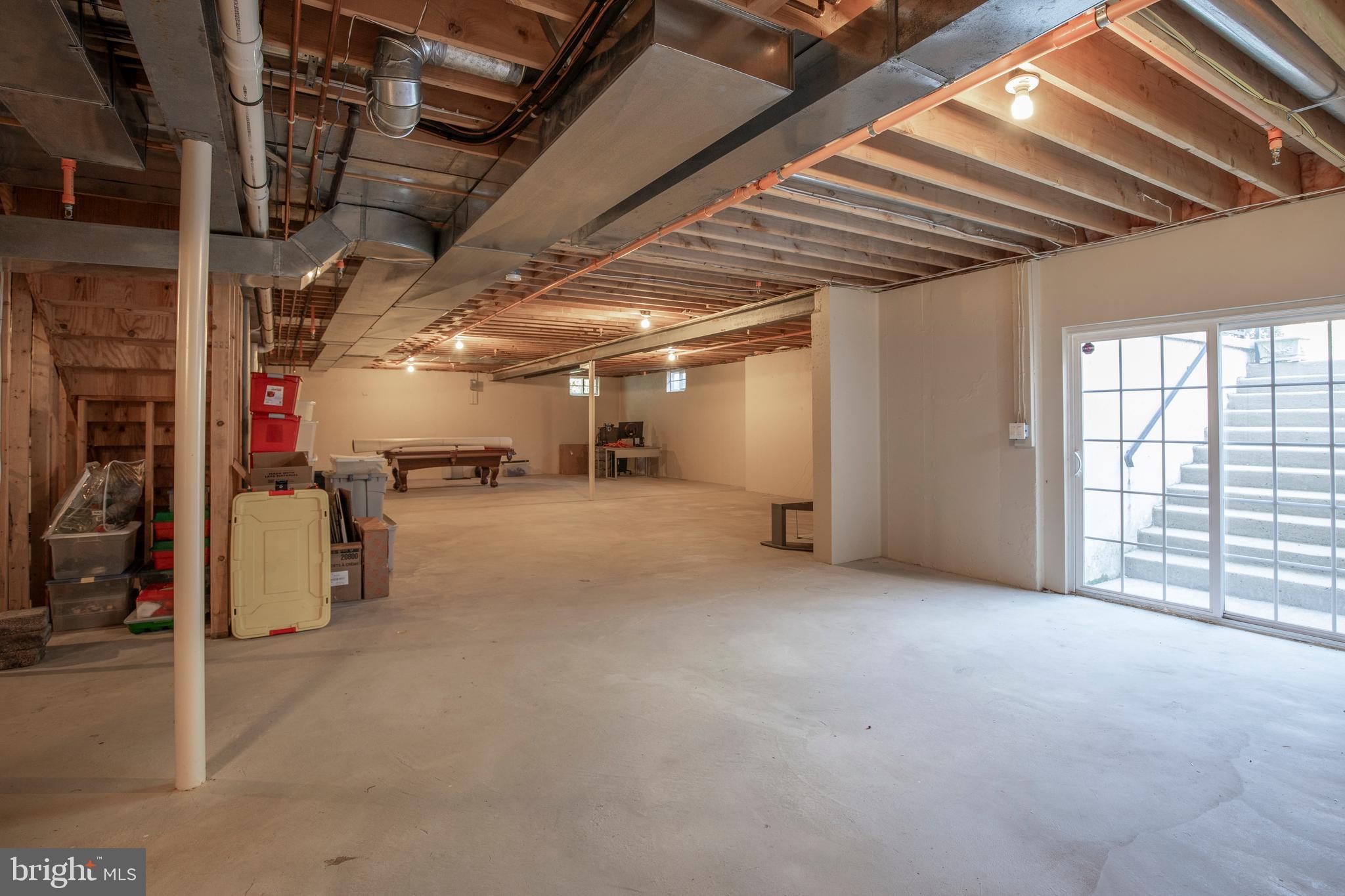 DEVONSHIRE ESTATES - Residential