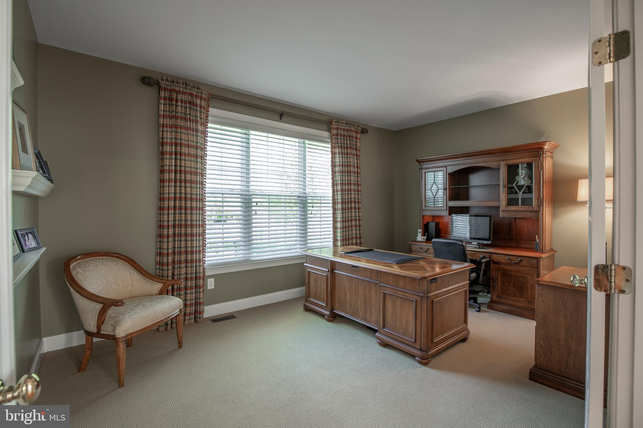 DEVONSHIRE ESTATES - Residential