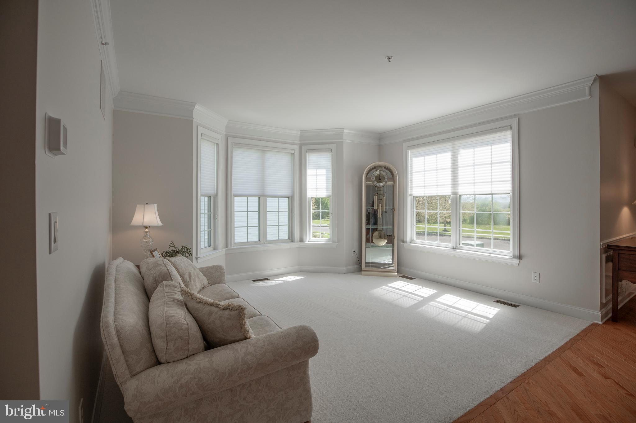 DEVONSHIRE ESTATES - Residential