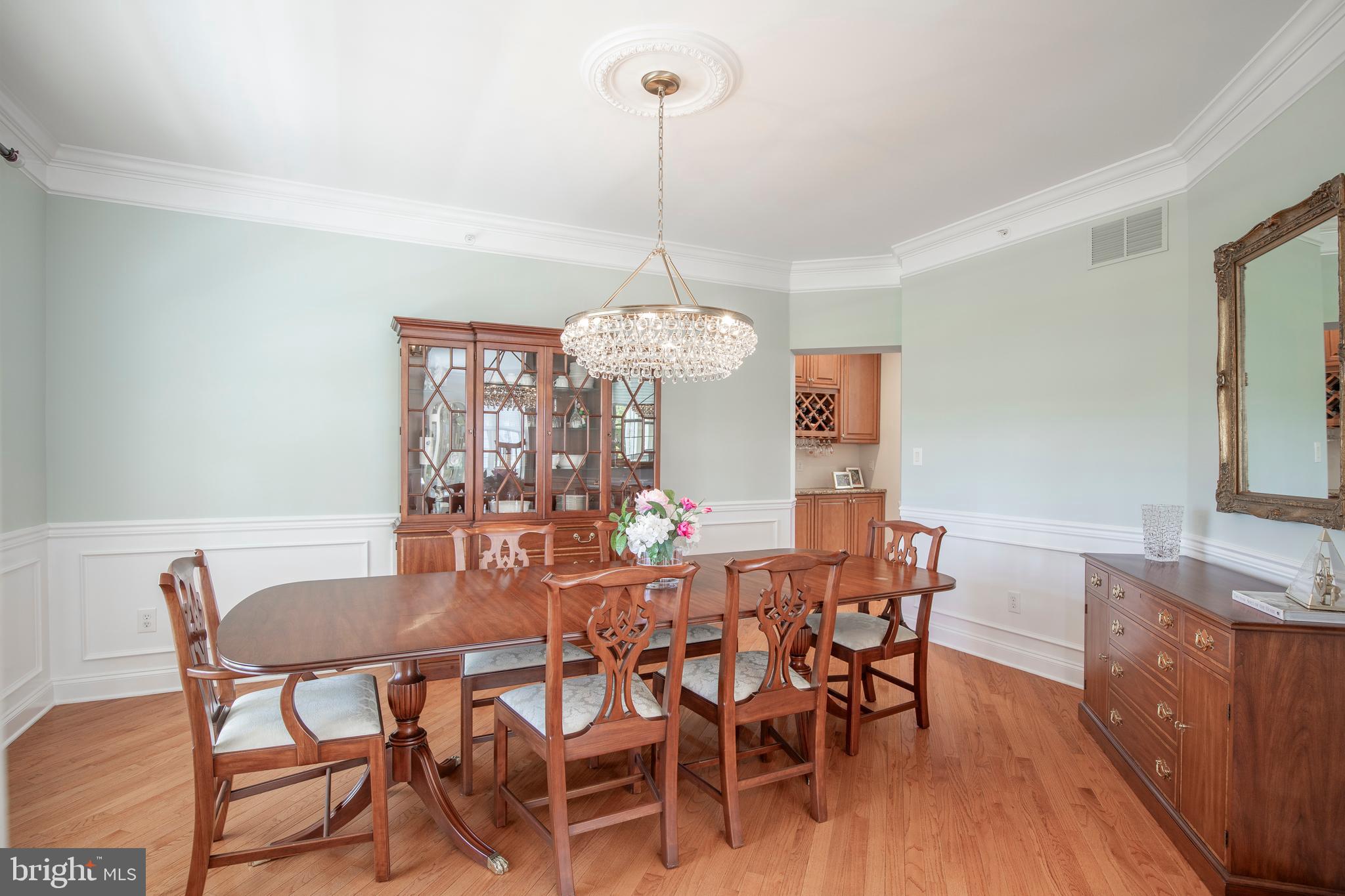 DEVONSHIRE ESTATES - Residential