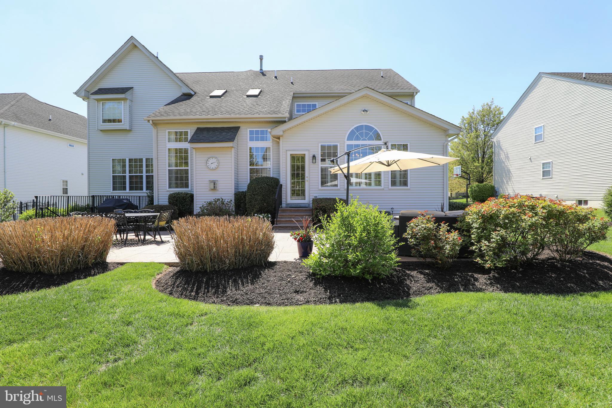 DEVONSHIRE ESTATES - Residential