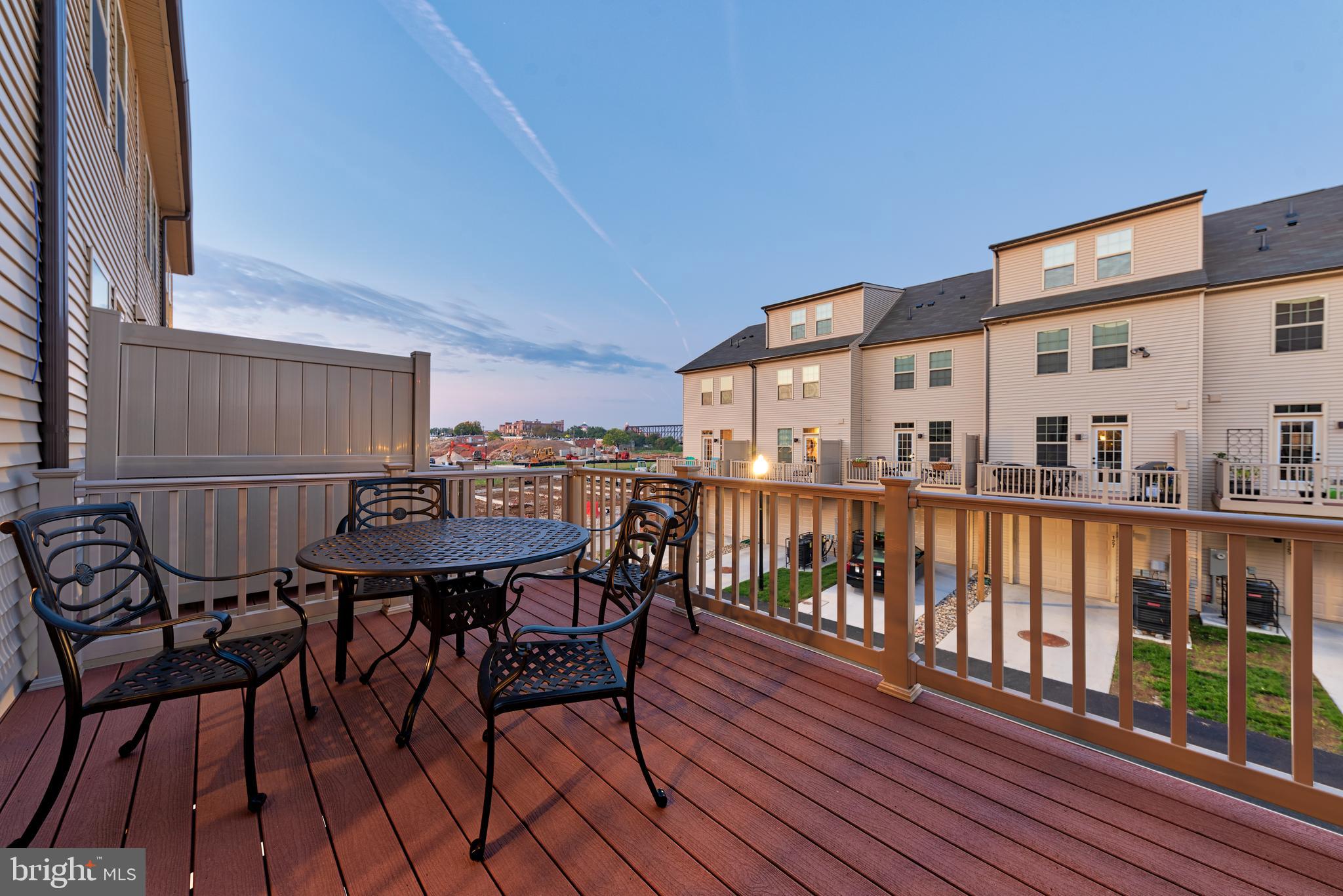 OLDHAM CROSSING - Residential