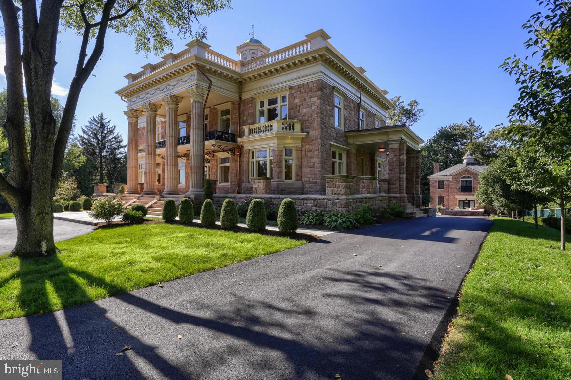 SCHOOL LANE HILLS - Residential