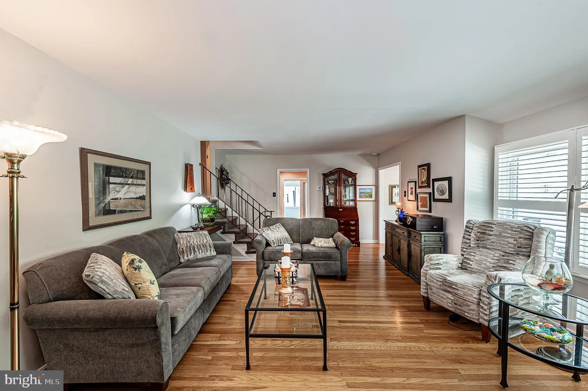 Turnersville, New Jersey 08012, United States, 3 Bedrooms Bedrooms, ,2 BathroomsBathrooms,Residential,Pending,183524