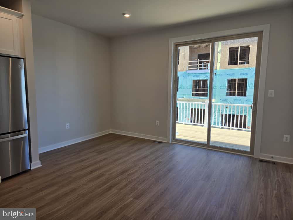 TUSCARORA VILLAGE - Residential Lease