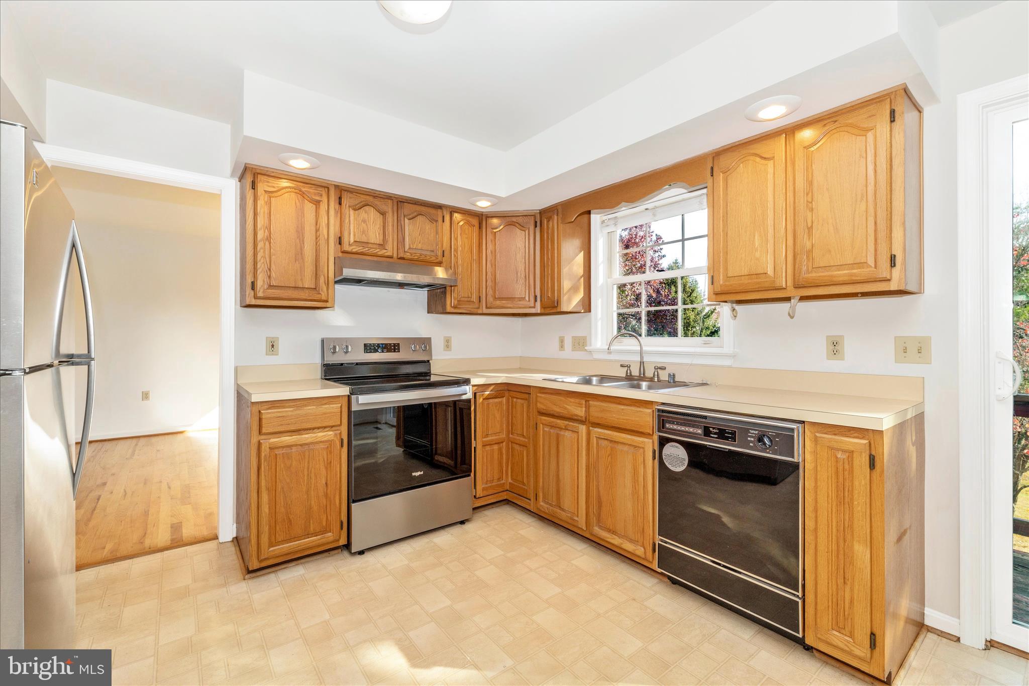 MEADOWRIDGE - Residential