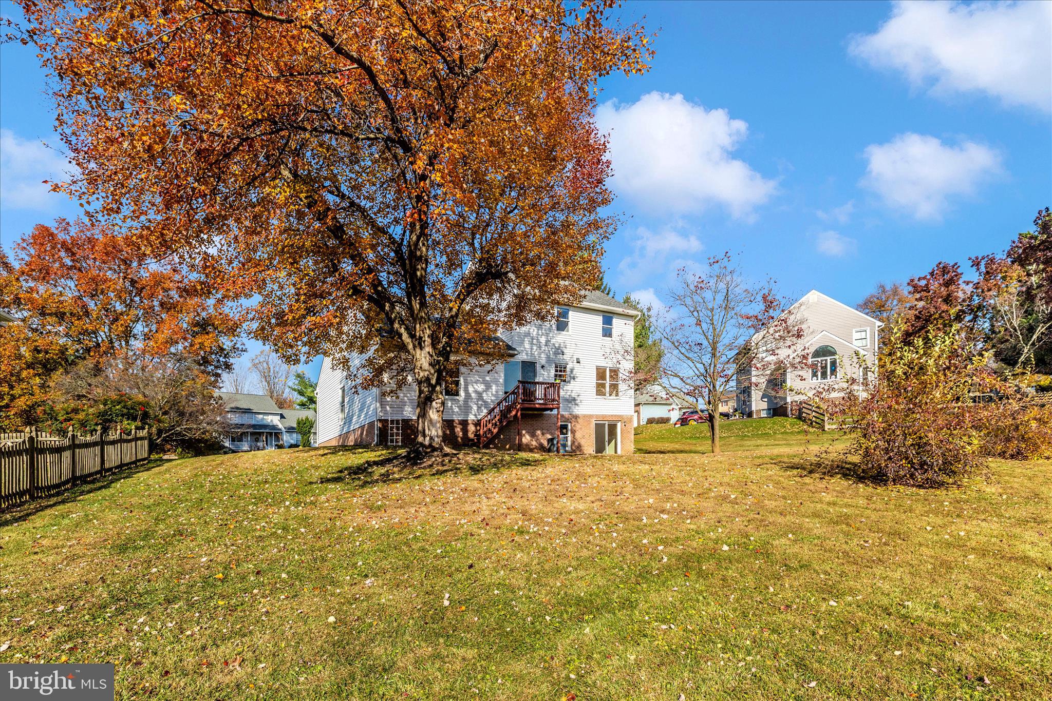 MEADOWRIDGE - Residential