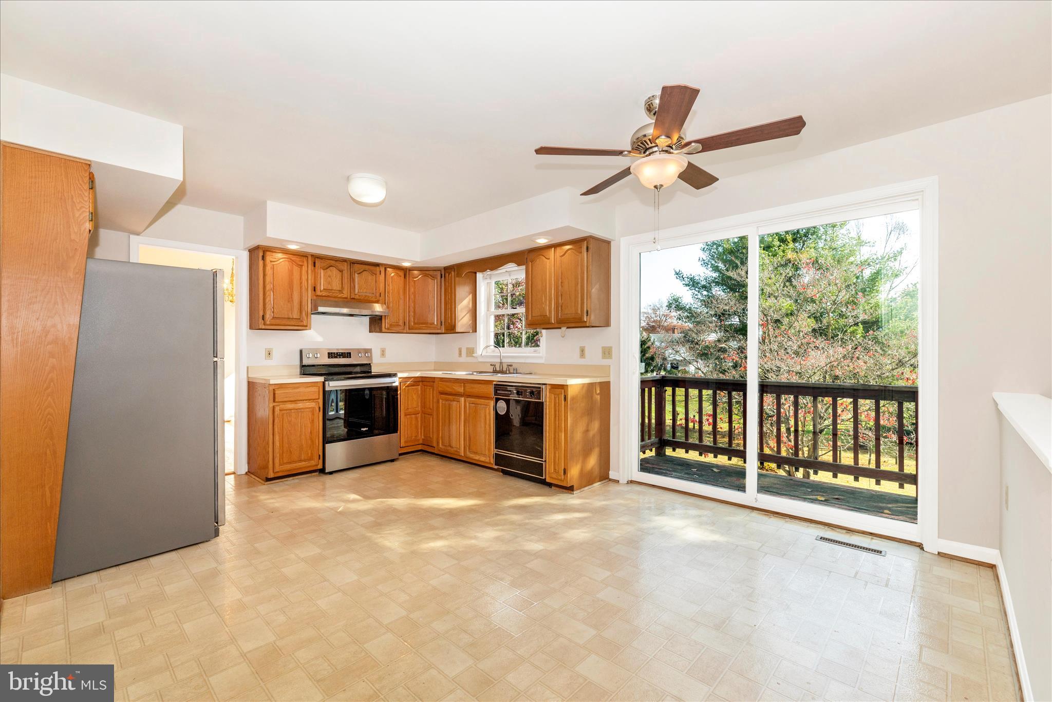 MEADOWRIDGE - Residential